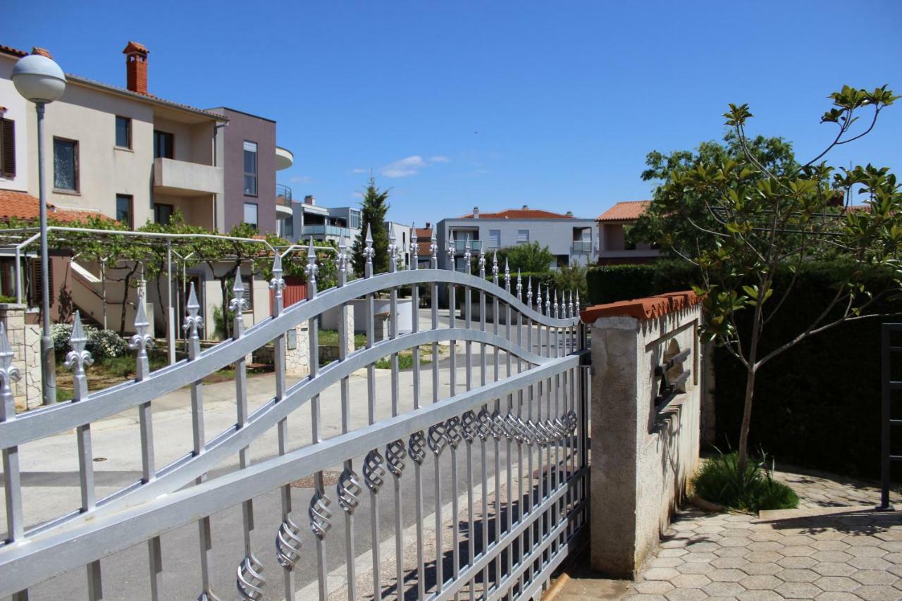 Apartments Katarina วิงกุรัน ภายนอก รูปภาพ